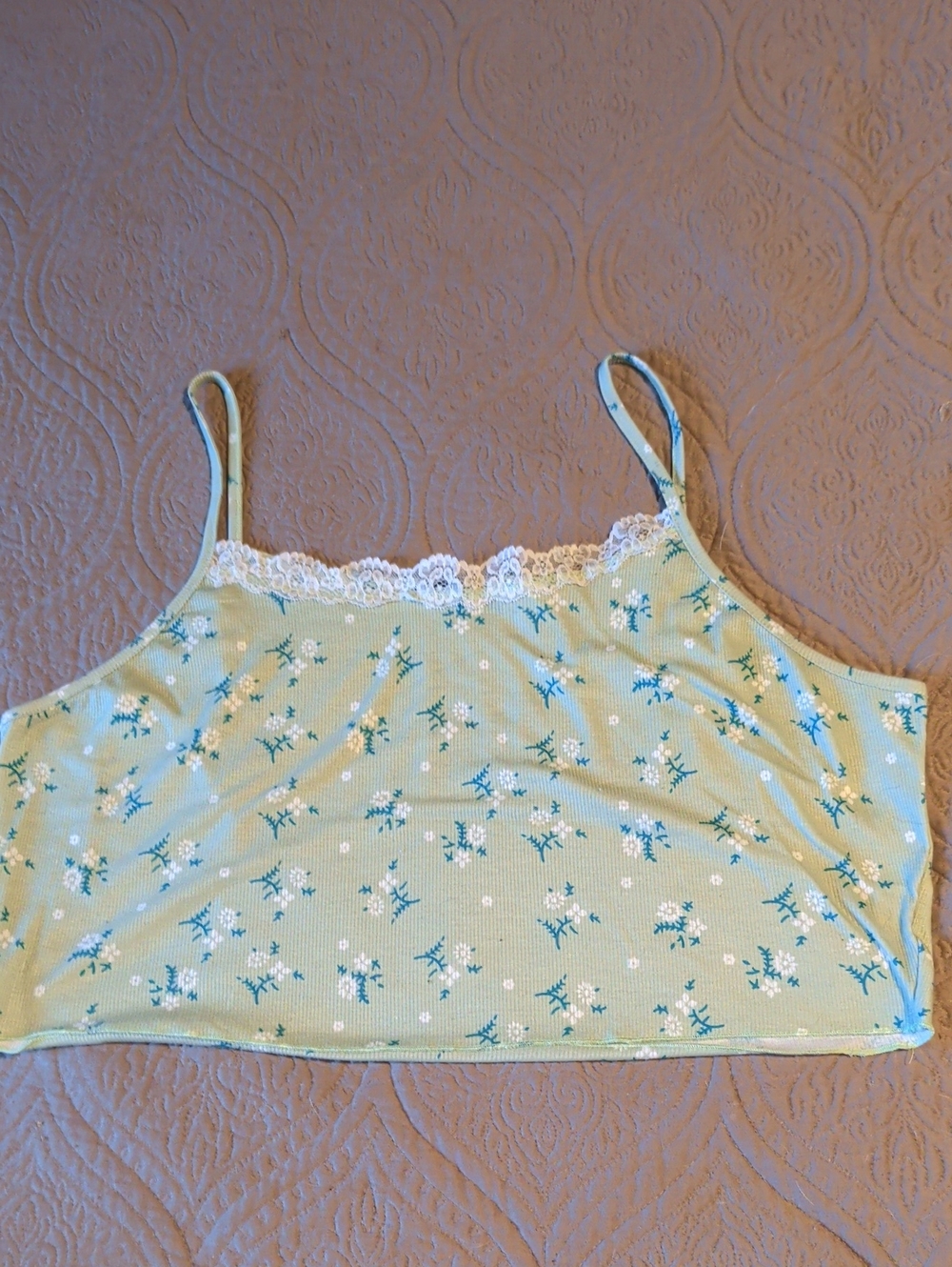 Green floral and lace detail crop tank